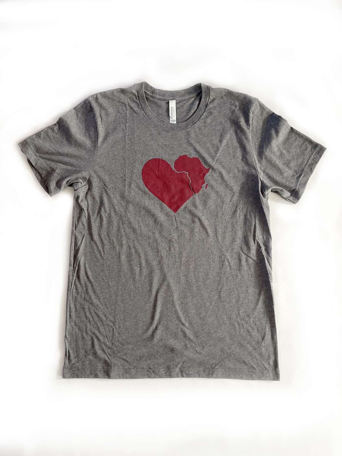 heart africa tee | gray